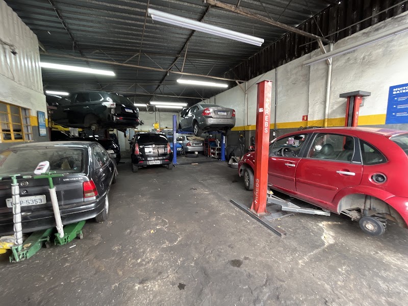 Centro Automotivo De Lucca