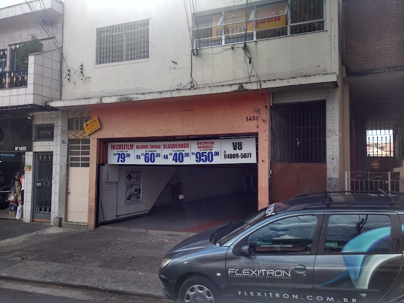 V8 Som E Acessórios