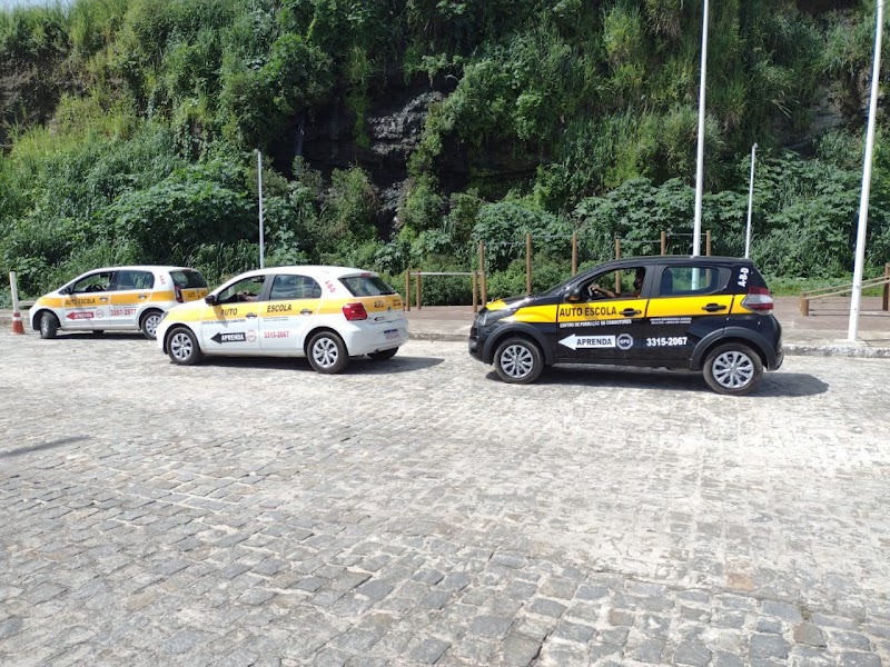 Auto Escola Aprenda