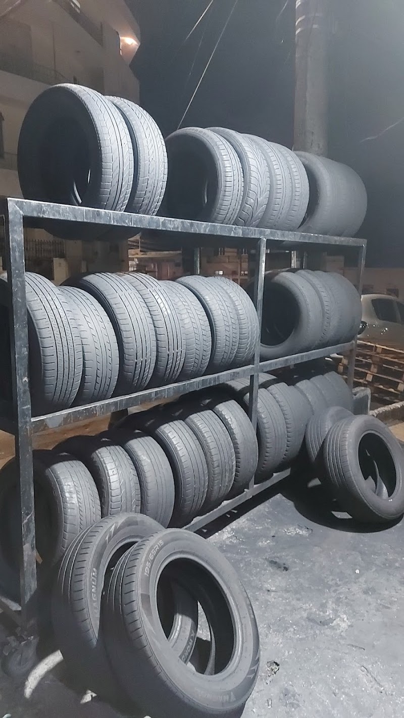 J.T PNEUS BORRACHARIA