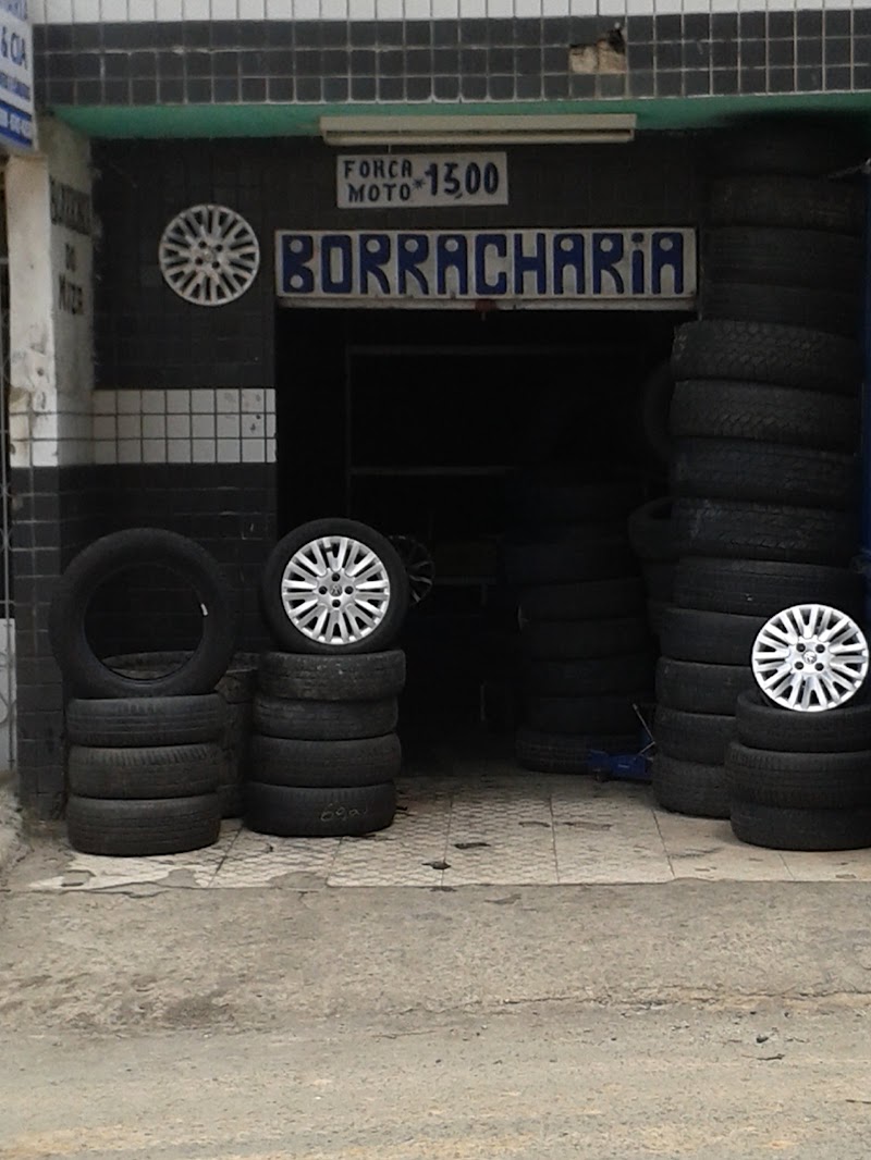 Borracharia Pneus e Cia