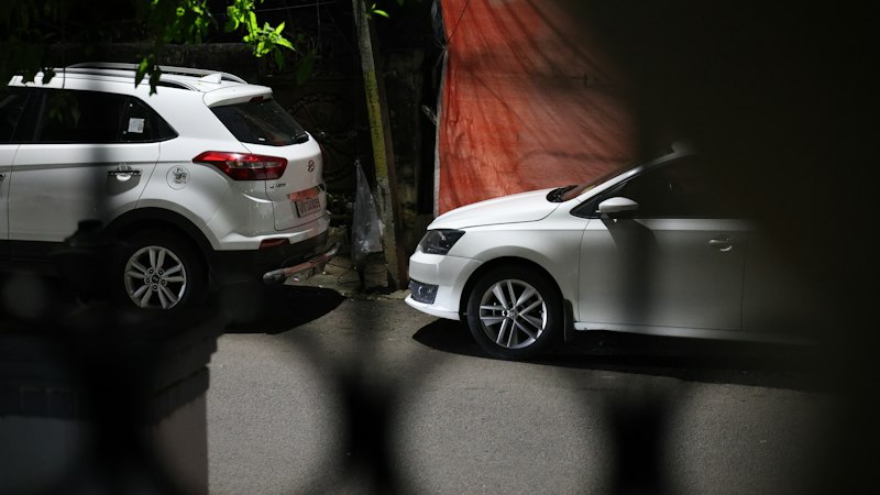 Renegade, Kicks e HR-V lideram os SUVs mais levados na Grande São Paulo, e quase nove em cada dez casos acontecem sem o dono por perto